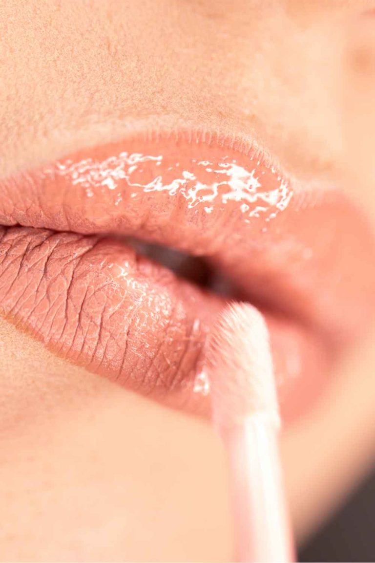 Intensive Vegan Lip Treatments for Chapped Dry Lips